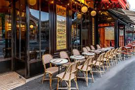 BAR BRASSERIE LICENCE 4