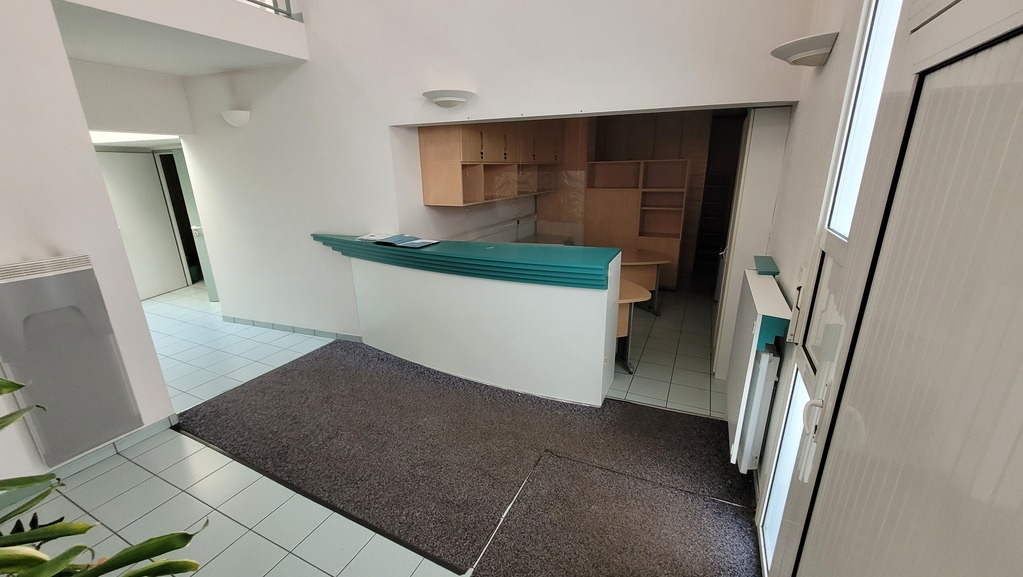 A VENDRE Immeuble de bureau
