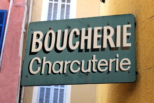 BOUCHERIE CHARCUTERIE A VENDRE A PROXIMITE DE L'OCEAN