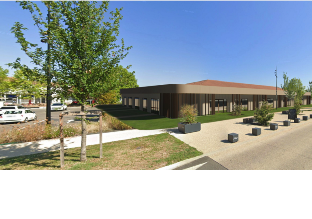 LOCAUX COMMERCIAUX EMPLACEMENT N°1
