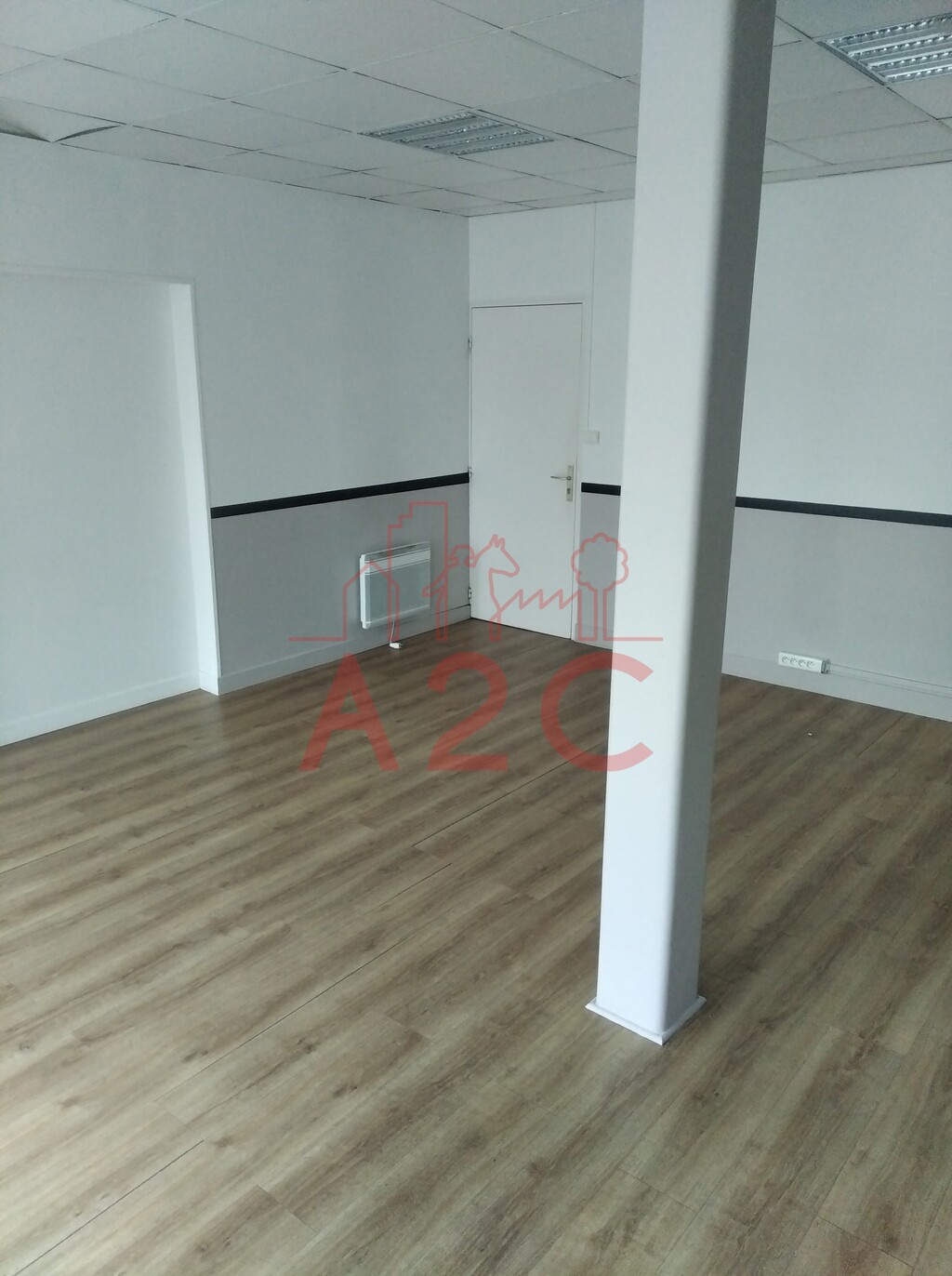 A louer Local commercial ou bureau 24m² Pentagone