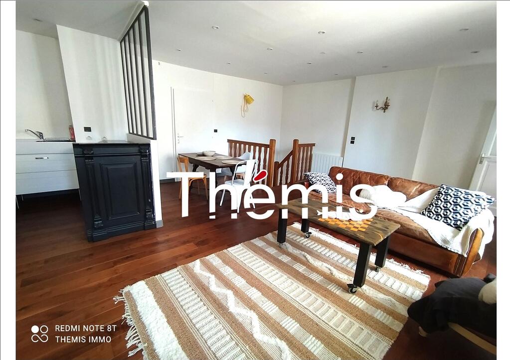 Charmant appartement en duplex de 79m2 centre-ville de Guing