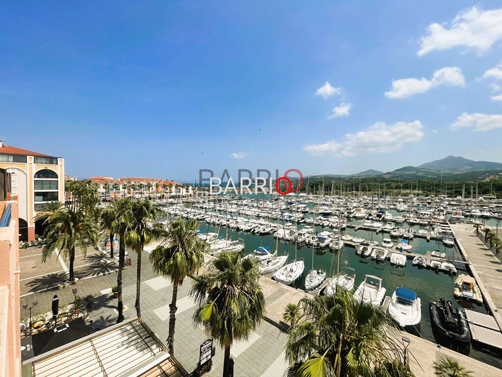 Appartement T3 en duplex avec vue exceptionnelle, parking, P