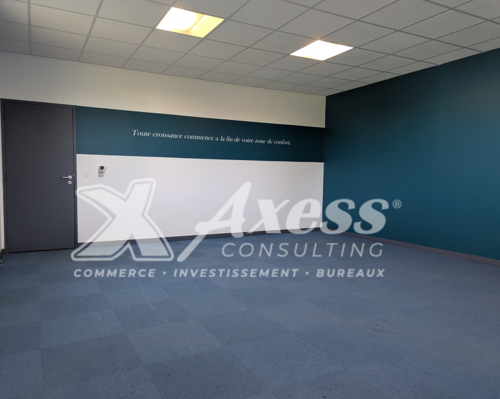 Bureau de 36 m² à Péronnas