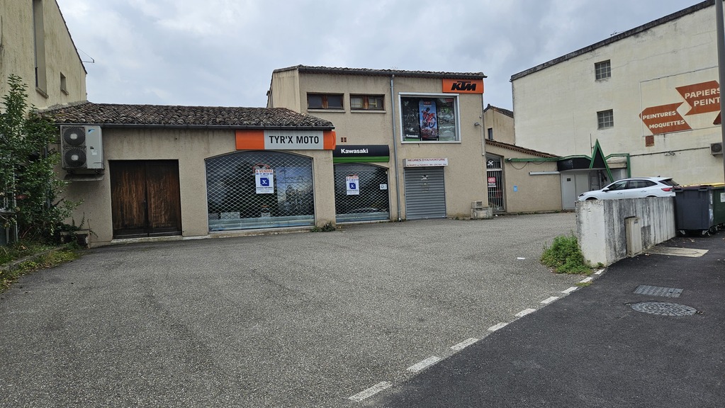 Fonds de commerce à vendre - Véhicules - Cahors (46000) - 163 500 €