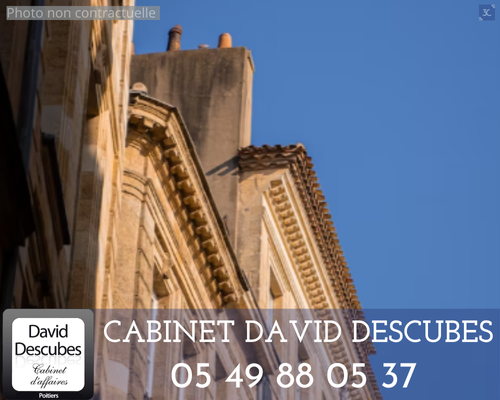 A VENDRE : LOCAUX COMMERCIAUX/BUREAUX   A PROXIMITE DE LA  P