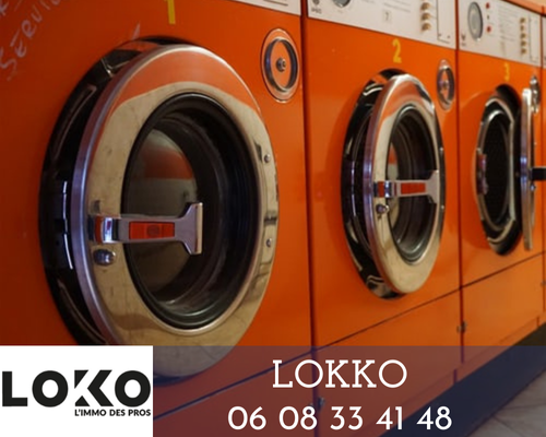 LOCAL DE 60 M2 AVEC PARKING SUR AXE PASSANT