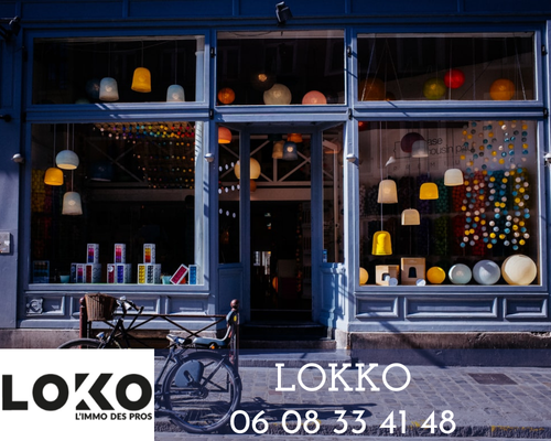 MAGNIFIQUE PETITE BOUTIQUE TRES BIEN SITUEE