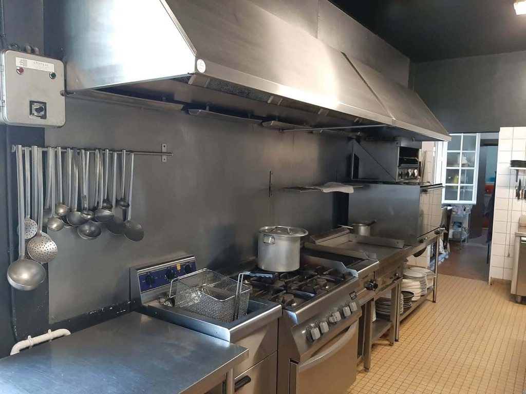 Fonds de commerce à vendre - Café - Hôtel - Restaurant - Asques (33240) - 717...