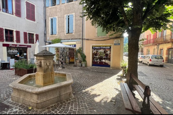 BOUTIQUE DE LOISIRS CREATIFS