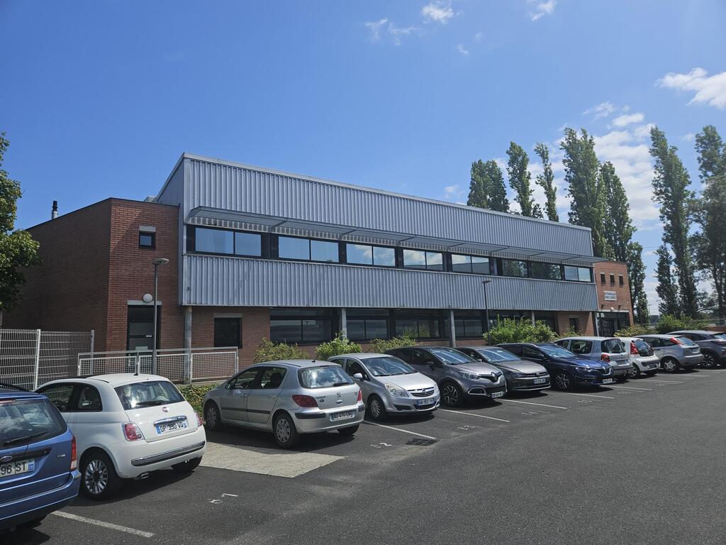 Bureau à louer - Saint-Pierre-Des-Corps (37700) - 500 m²