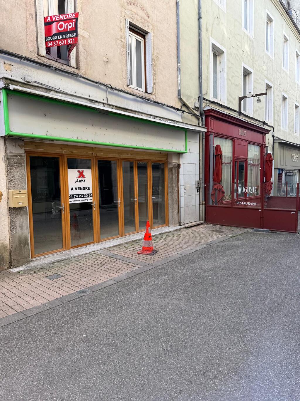 Local Commercial à vendre - Bourg-En-Bresse (01000) - 153 m²