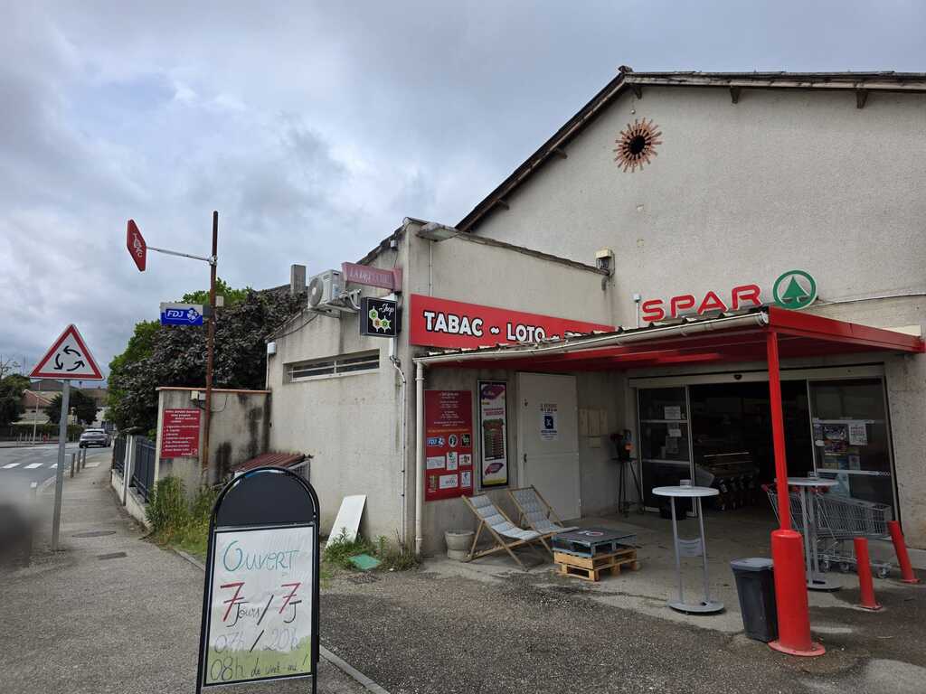 Fonds de commerce à vendre - Boutiques spécialisées - Aubiac (47310) - 130 800 €
